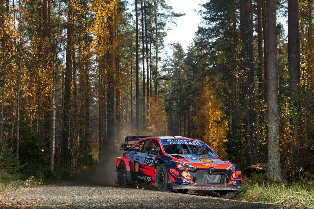 Hyundai-Motorsport_WRC-Finlandia-2_low