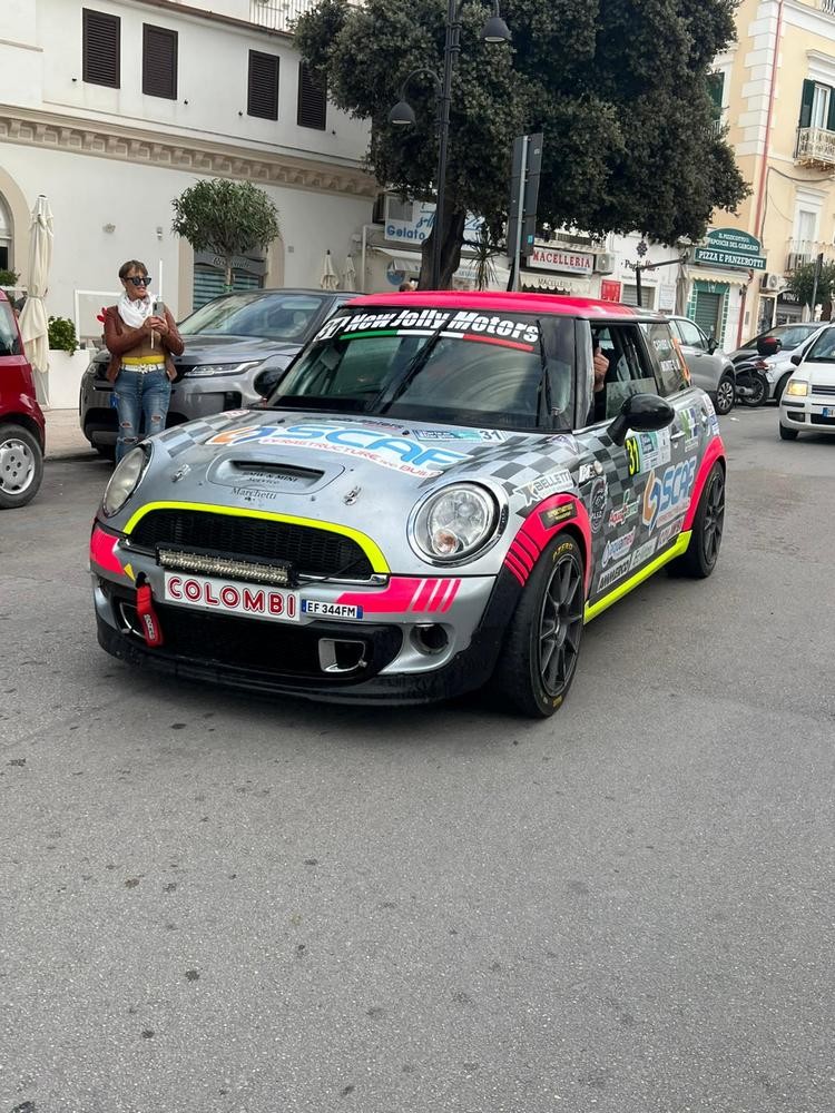 25248bda-7a15-321a-d926-3312fa2bde19