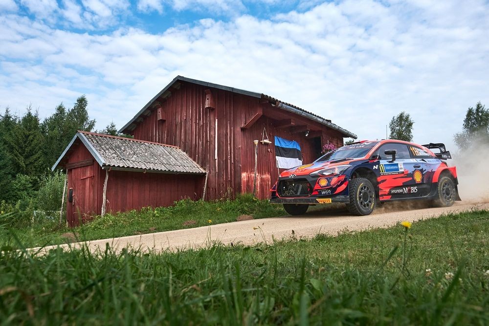 Hyundai_WRC_Rally-Estonia-1