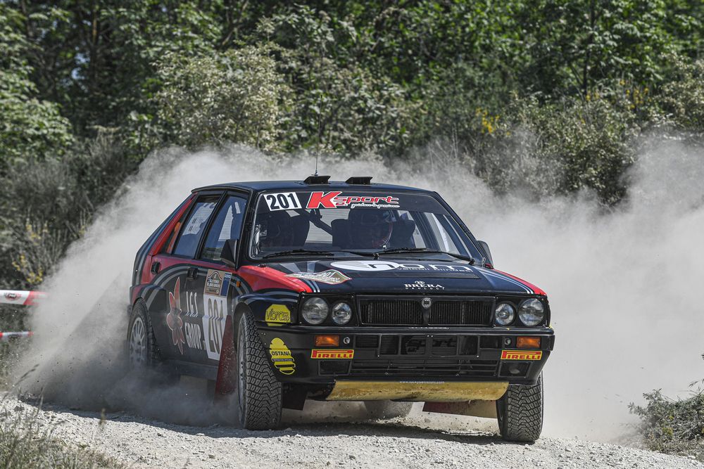 Lucky-Pons Fabrizia, Lancia Delta HF Integrale 16V #201