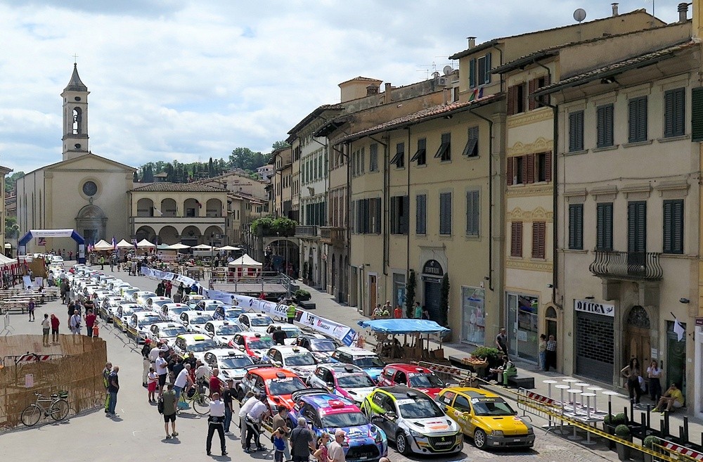 PIAZZA-MARSILIO-FICINO-RALLY-REGGELLO-2024