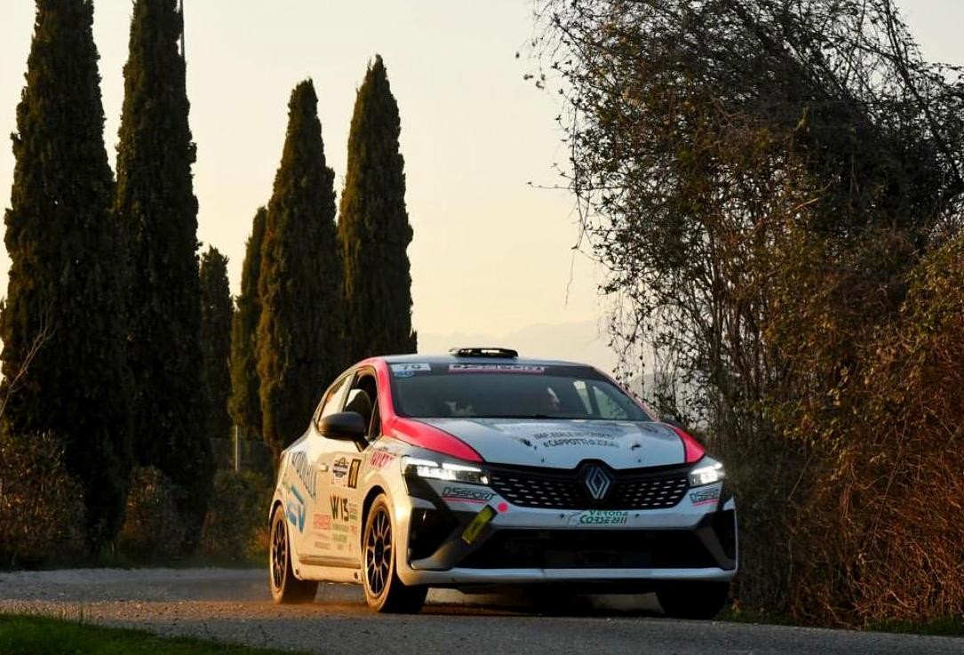 La-Renault-Clio-Rally5-con-cui-saranno-in-gara-Bollo---Corradi