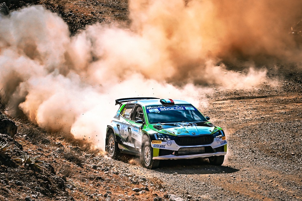 184ca85a-3d4f-7e84-8b7a-a92d4af95b14