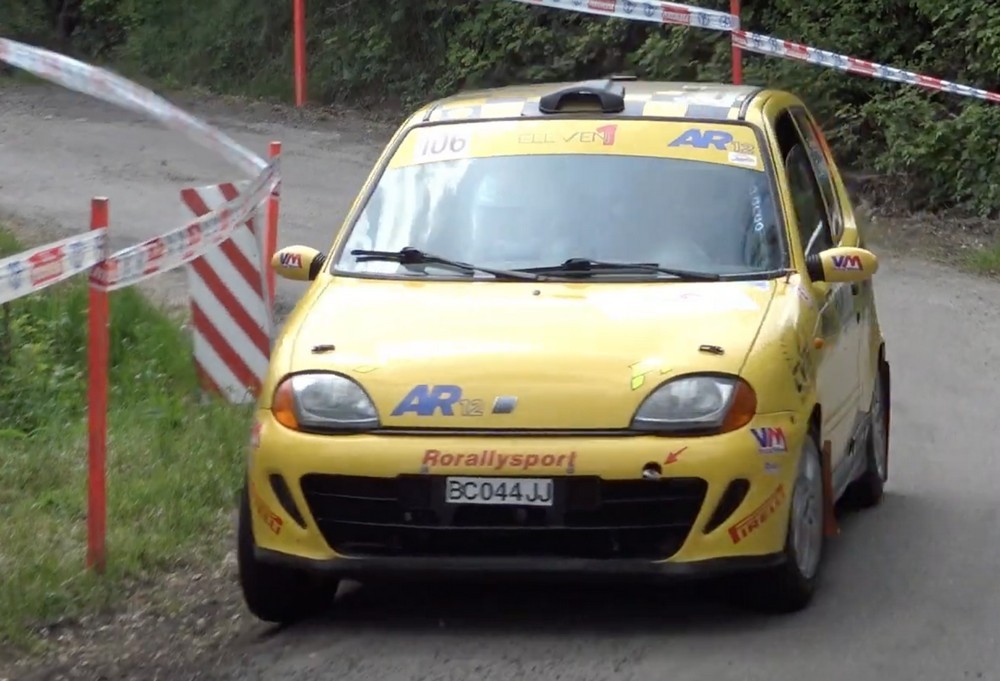 f452e4cd-3e4a-6d39-ca48-5d751422bd34