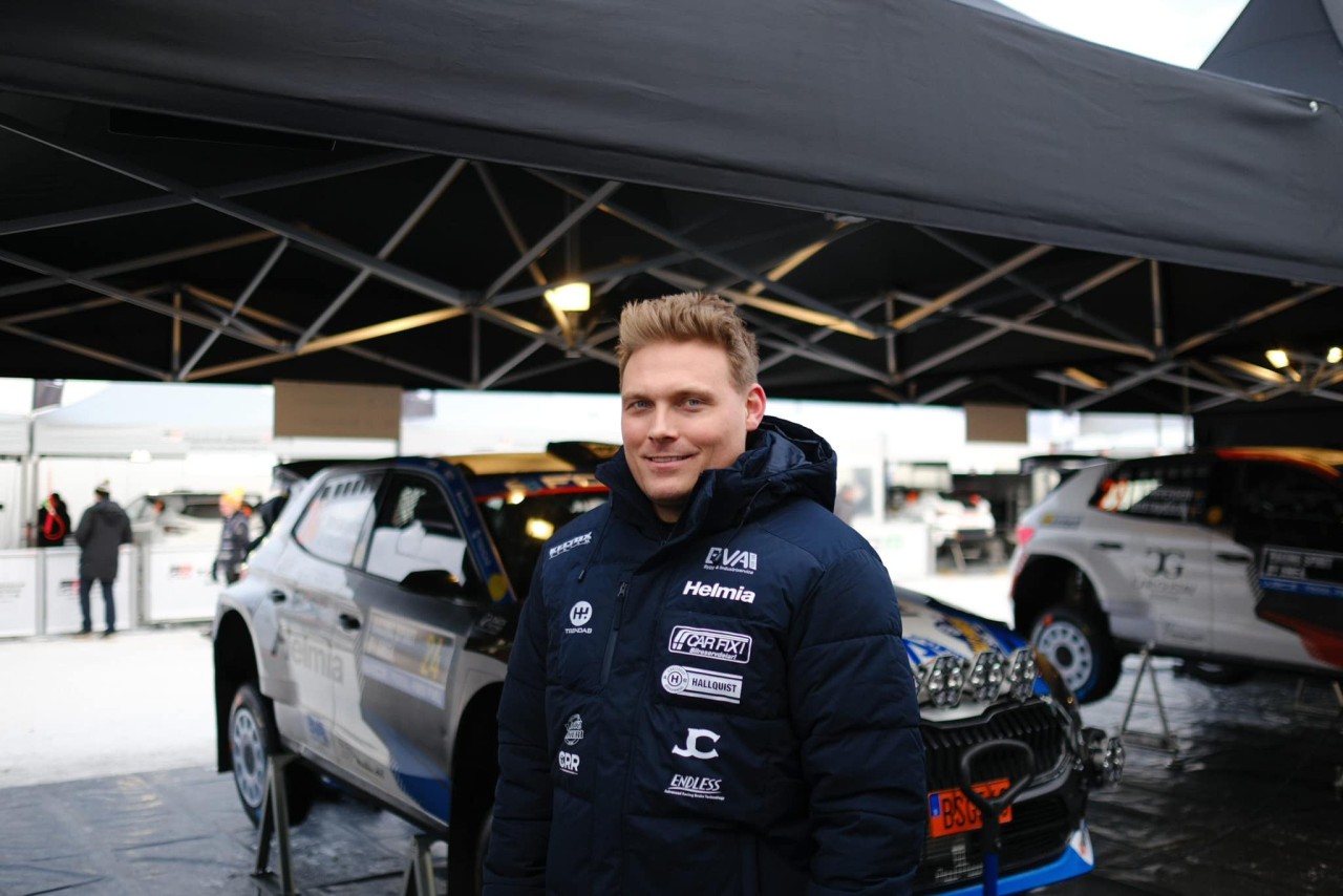 f25c866f-194c-05b4-48c1-8a1bbf359551