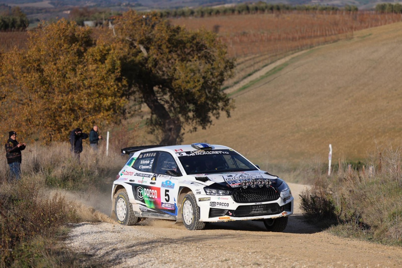 Immagine-WhatsApp-2025-11-29-ore-21.25.28_171024a3