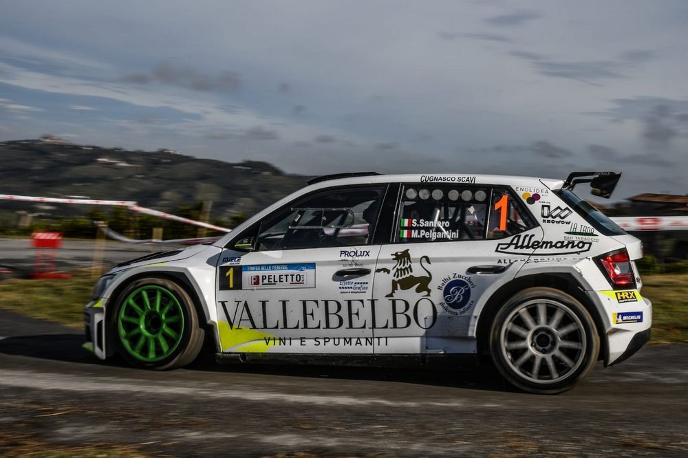 Santero---Foto-Rolling-Fast