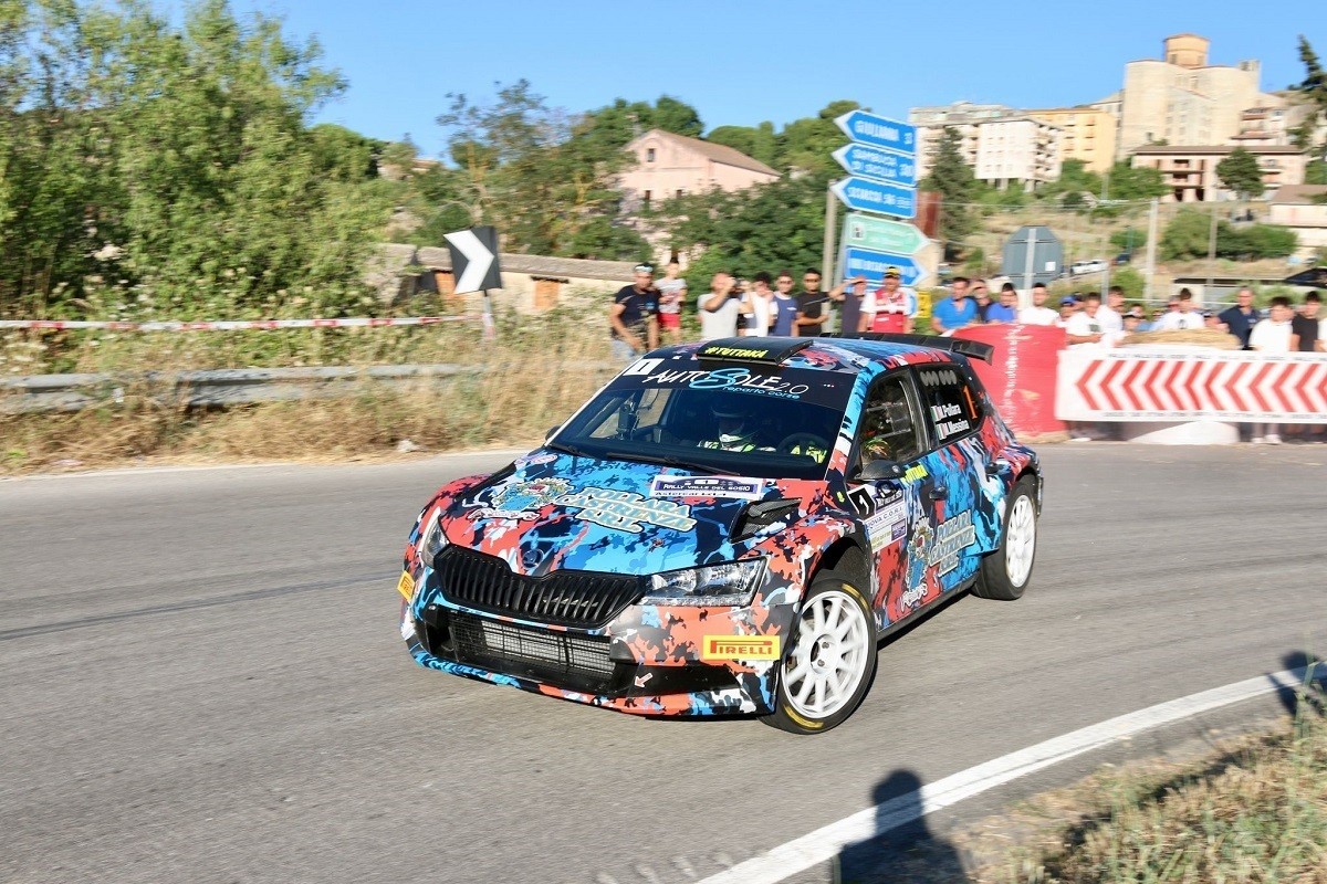 pollara-messina-vincitori-sedicesimo-rally-della-valle-del-sosio-foto-Di-Vincenzo