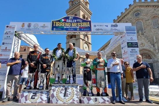 Podio-Messina