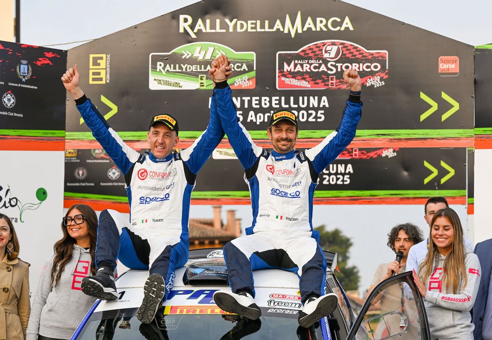 PINZANO-TURATI-PODIO-RALLY-DELLA-MARCA