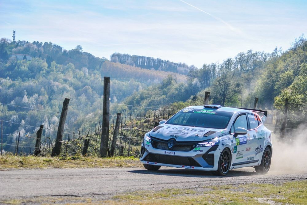 Giordano-Siragusa-in-gara-Rally-Regione-Piemonte